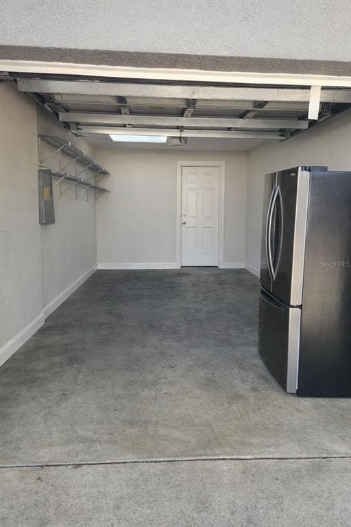 Building Photo - 6115 N Albany Ave