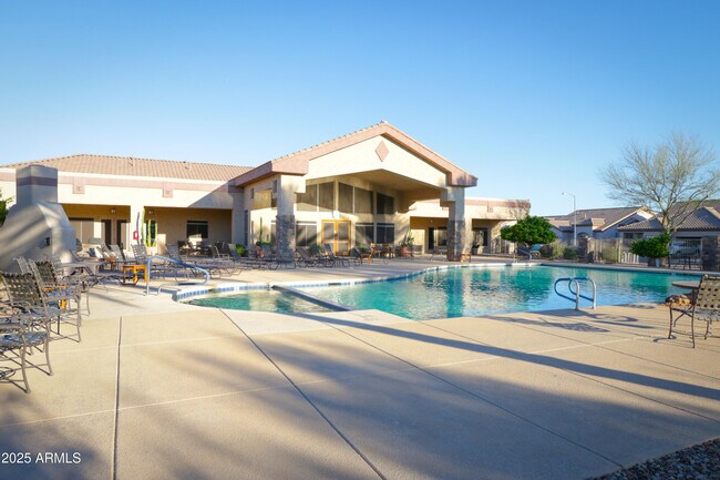 Building Photo - 1441 N Desert Willow St