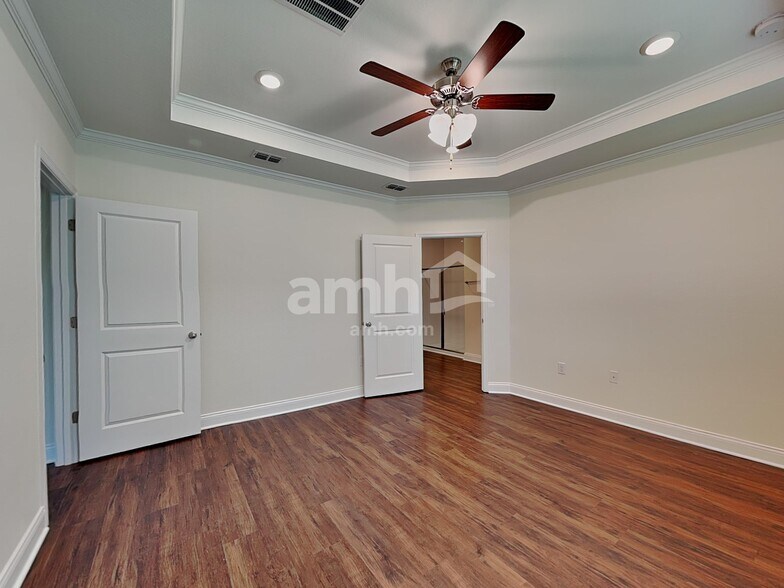 Building Photo - 3627 Windward Hls Blvd