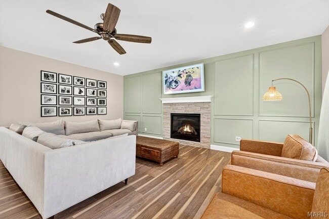 Building Photo - 415 Filipp Ln