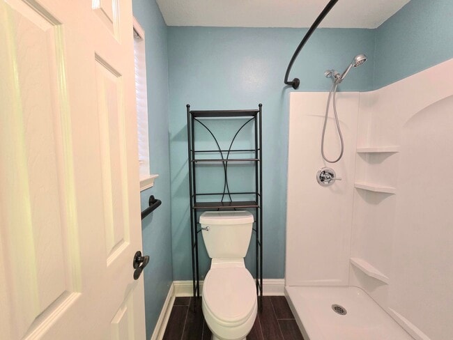 Building Photo - Spacious 3-Bedroom Ranch-Style Home