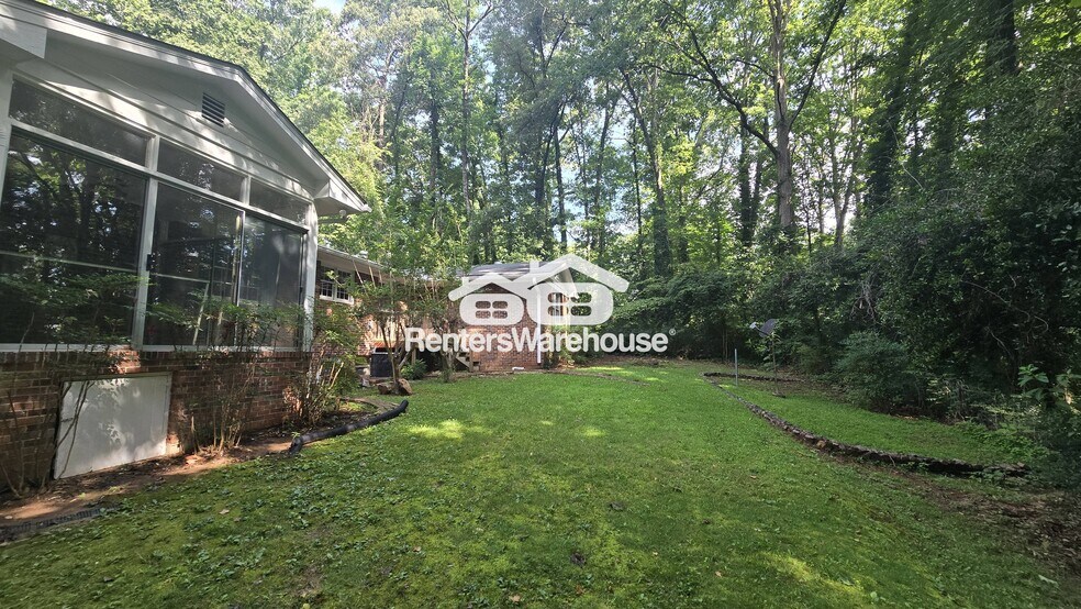 Building Photo - 482 Dogwood Dr NW