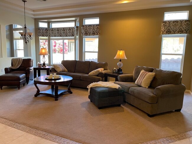 Building Photo - 5138 W Desert Eagle Cir