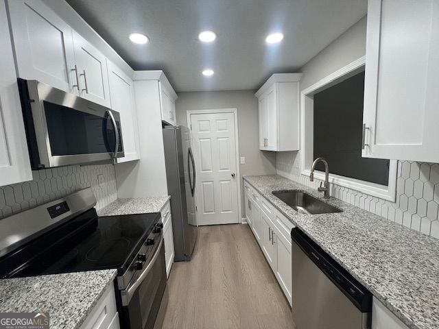 Building Photo - 5961 Sherwood Trace