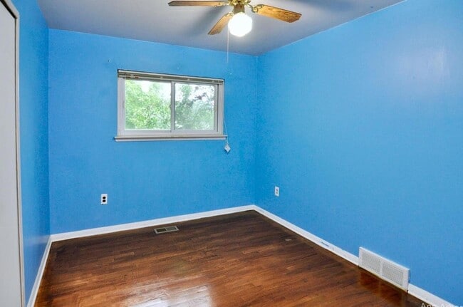 Building Photo - 8807 Tavistock Dr