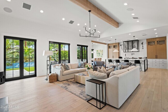 Building Photo - 5309 N 33rd St