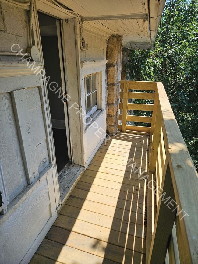 Building Photo - 2637 E 29th St