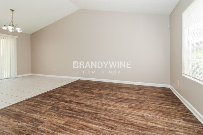 Building Photo - 1228 Mill Lake Cir