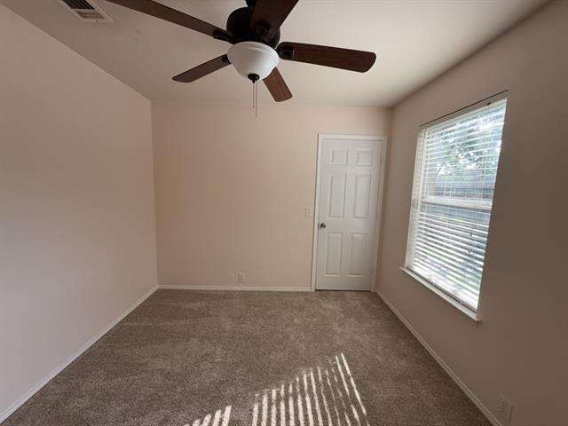 Building Photo - 3003 Elderberry Dr