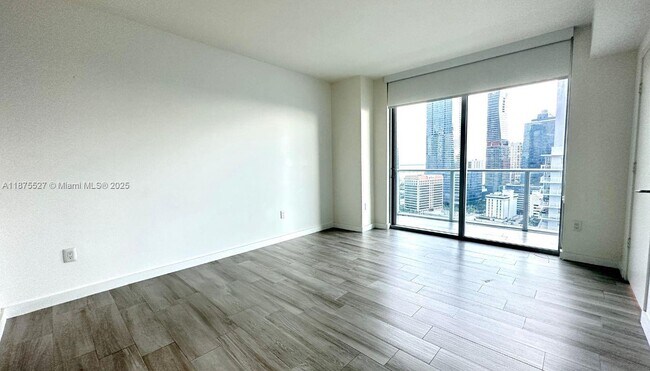 Building Photo - 1100 S Miami Ave