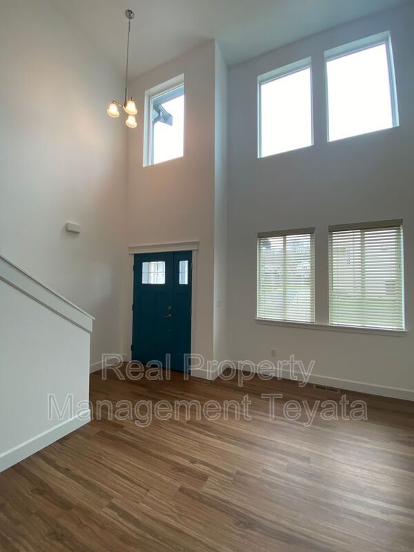 Building Photo - 929 Nevada St