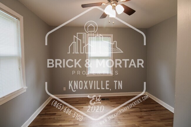Building Photo - 624 Milligan St