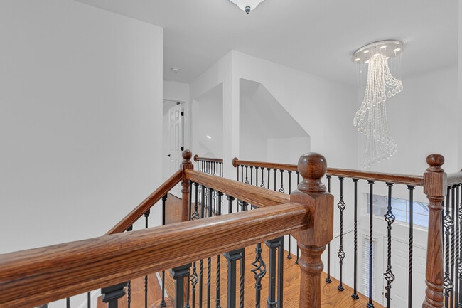 Building Photo - 141 Manchester Ct