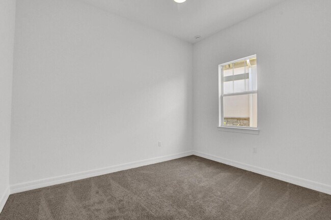 Building Photo - 10514 Northbrook Cir