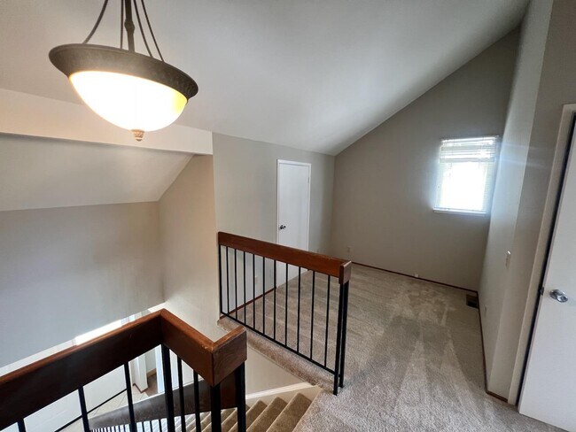 Building Photo - 111 Escobar Ct