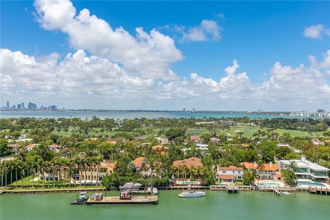 Building Photo - 5600 Collins Ave