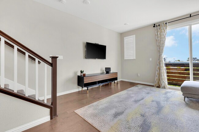 Building Photo - 37335 Duckling Ter