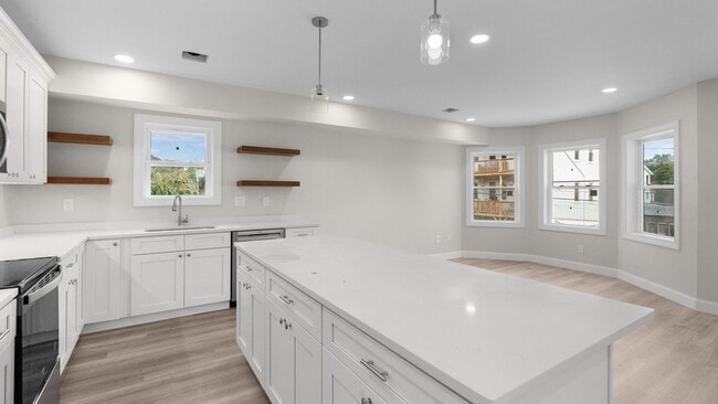 Building Photo - 76 Bouvier Ave