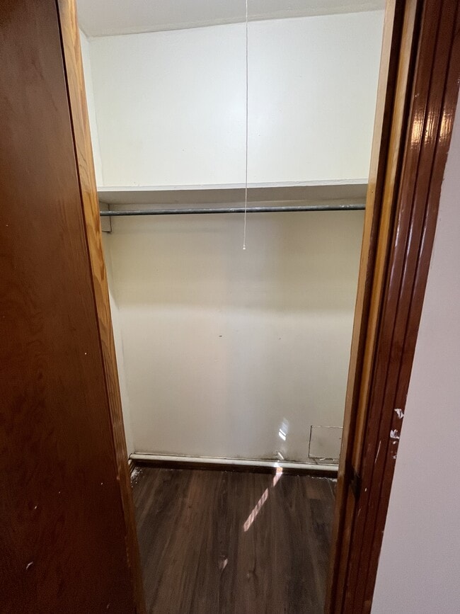 Building Photo - 5757 Naff Ave