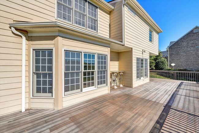 Building Photo - 1147 Belcroft Court