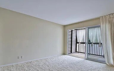 Building Photo - Charming 1-Bed San Francisco Retreat with Fireplace & Granite Finishes!
