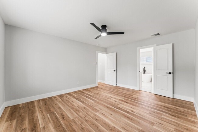 Building Photo - 20534 Laverton Dr