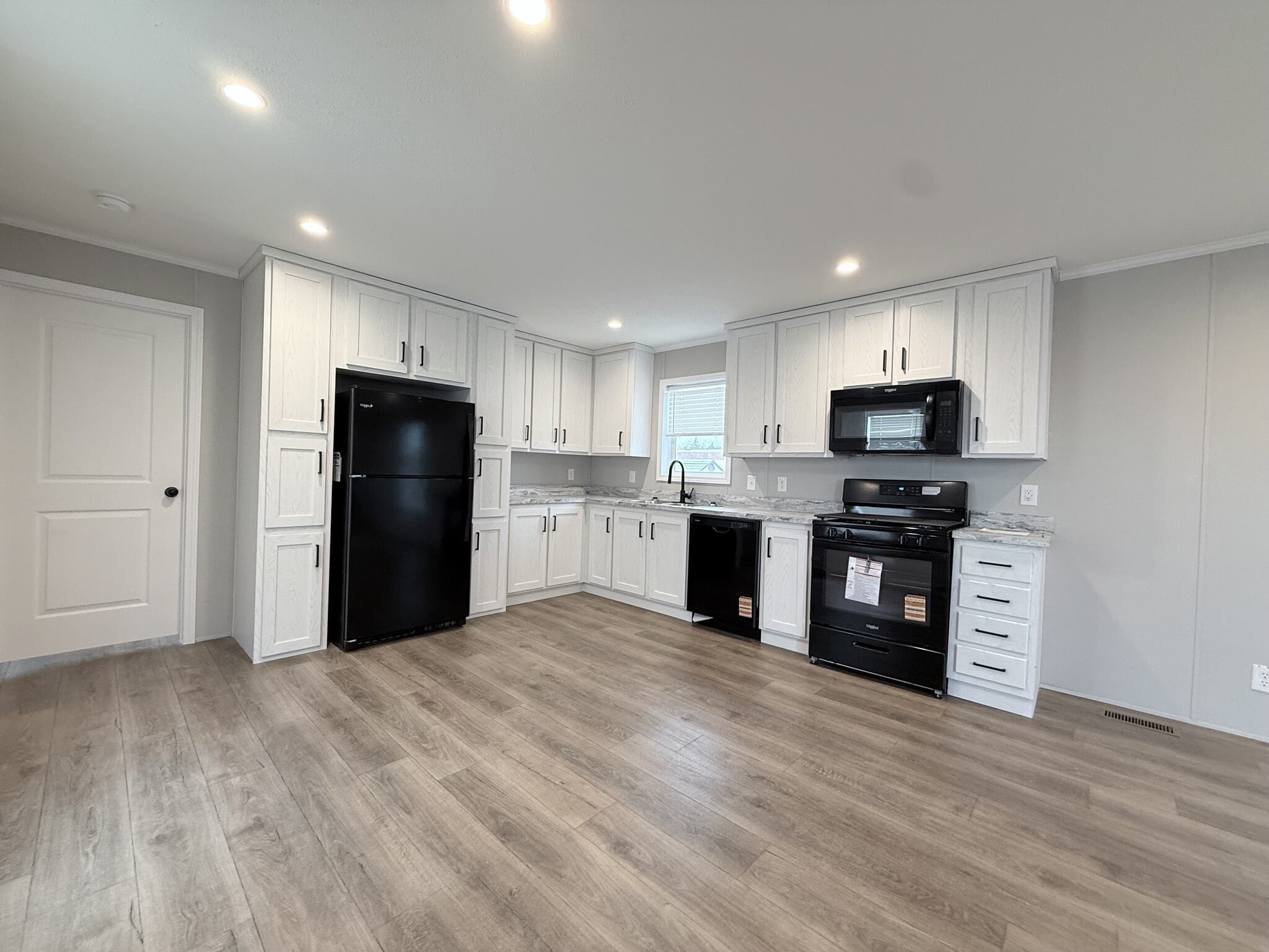 Building Photo - 52871 N Zacharias Ct