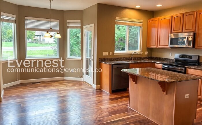 Building Photo - 8110 Northstar Dr