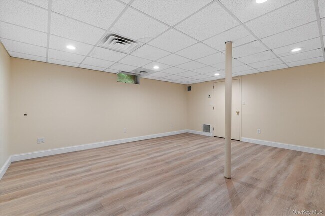 Building Photo - 1180 Broadway
