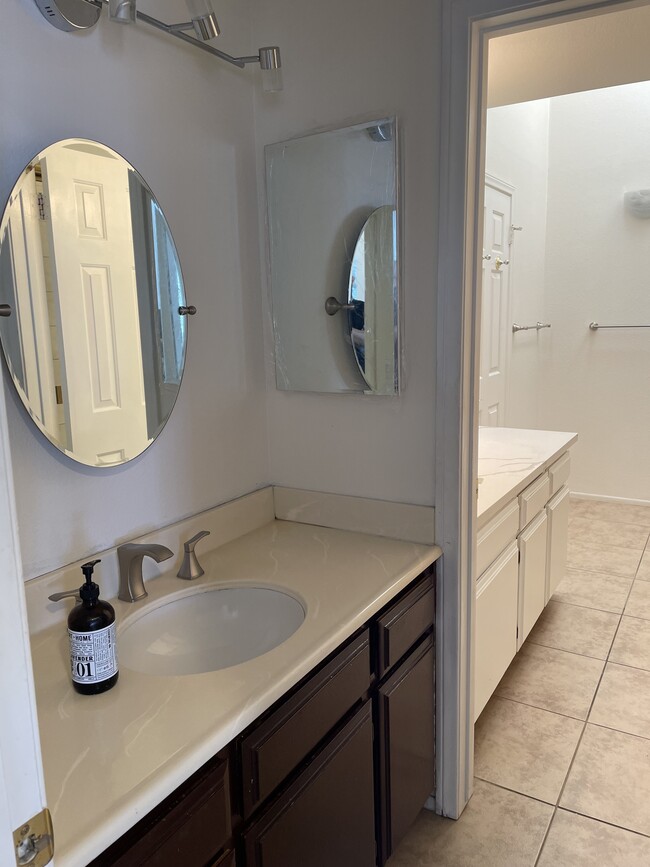 Powder Room - 2703 Grant Ave