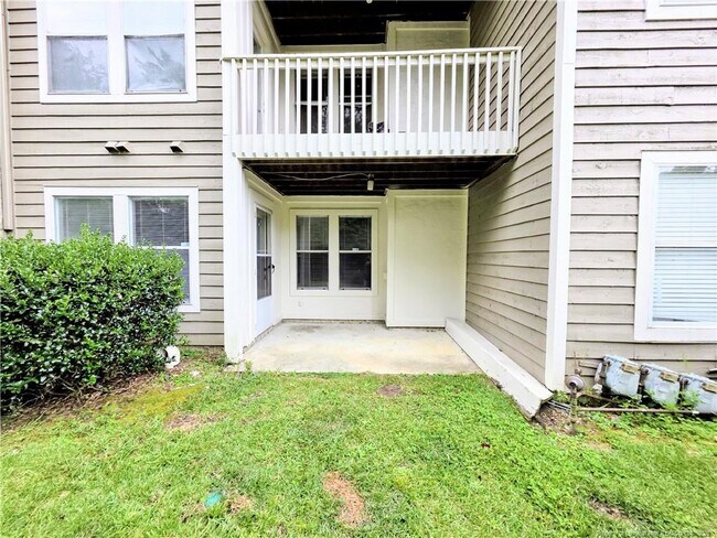 Building Photo - 6780 Willowbrook Dr