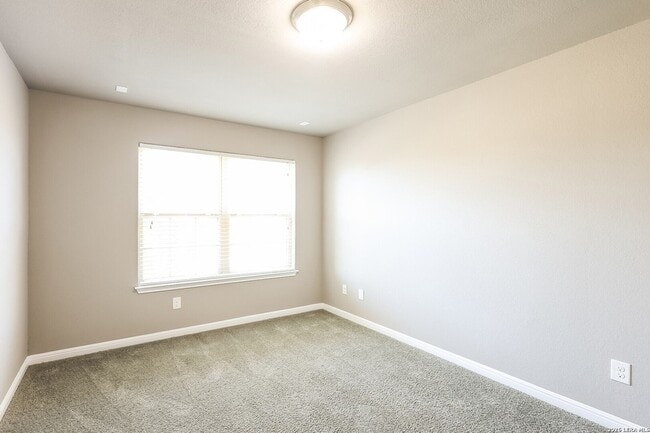 Building Photo - 7906 Mahala Bluff