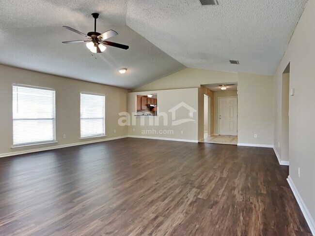 Building Photo - 945 Cherry Point Way