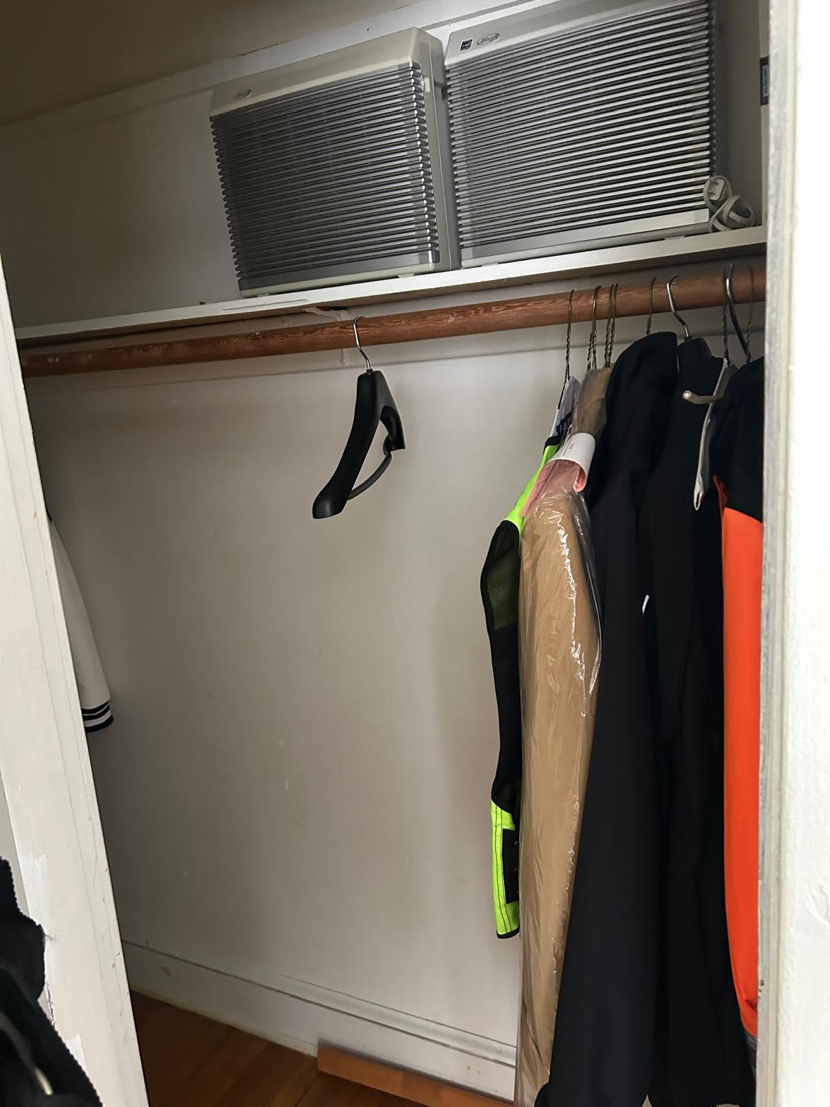 Building Photo - 4317 River Rd NW