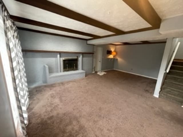 Building Photo - 396 Forest Ln