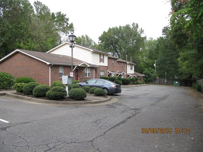 Building Photo - Northway at Windsor
