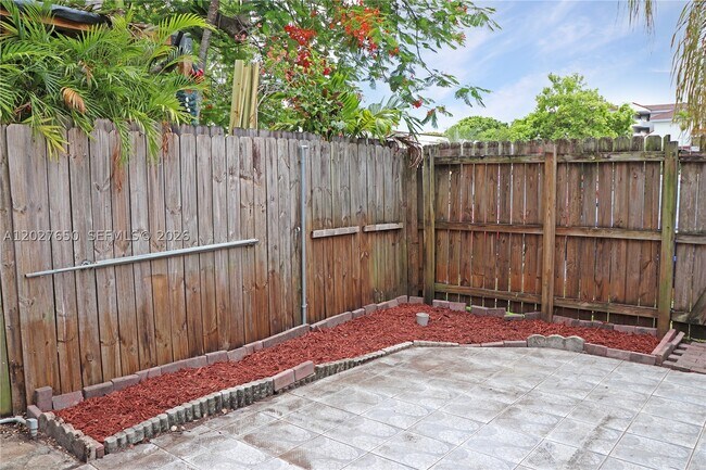 Building Photo - 15006 SW 80th St