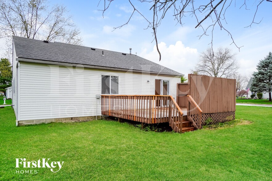 Building Photo - 2882 Torrey Pines Dr