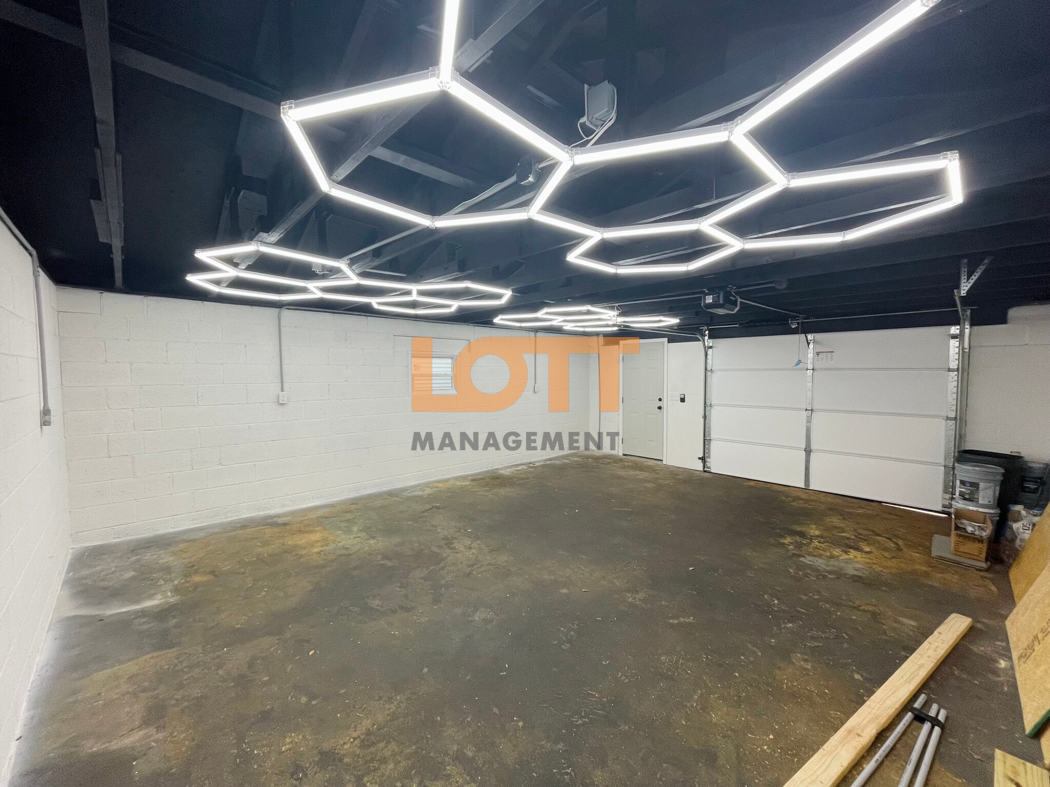 Building Photo - 603 Cedar Lane Rd