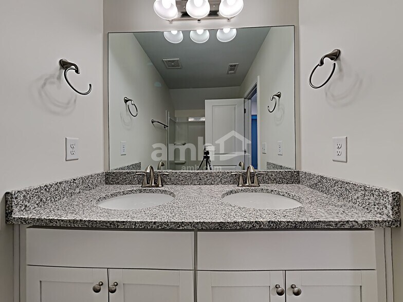 Building Photo - 184 Andrew Jackson Ct