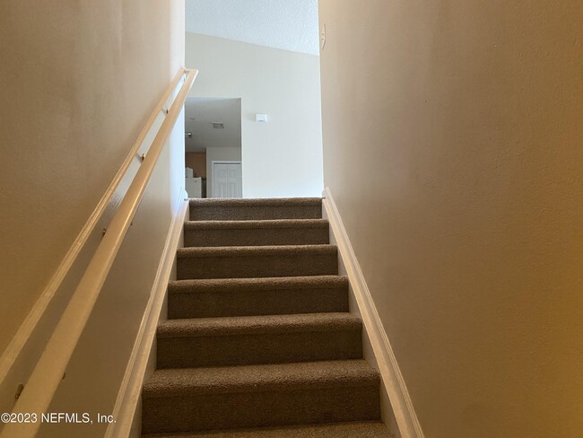 Building Photo - 8204 White Falls Blvd