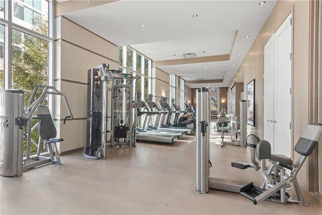 Building Photo - 1820 Peachtree St NW