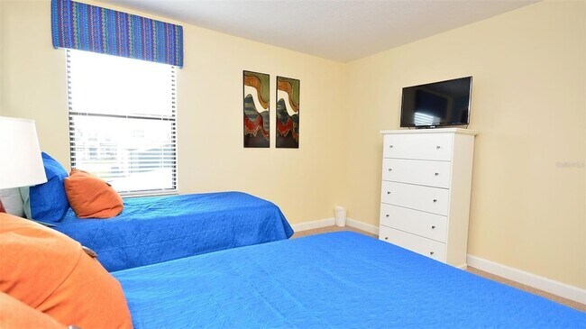 Building Photo - 1424 Rolling Fairway Dr