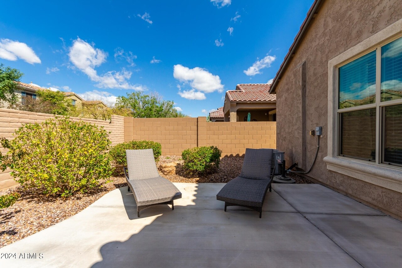 Building Photo - 29746 N 120th Ln