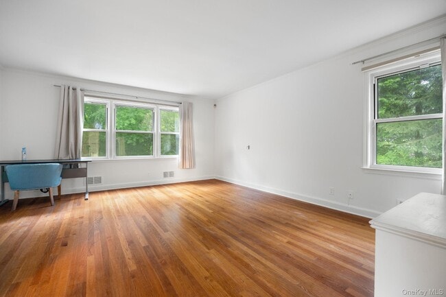 Building Photo - 98 Brookby Rd
