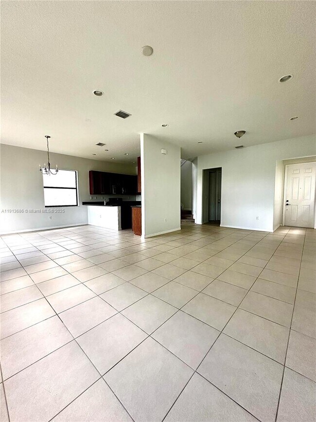 Building Photo - 5265 Beckton Rd