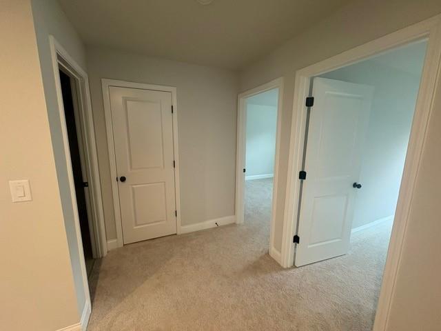 Building Photo - 5030 Sierra Creek Dr NE