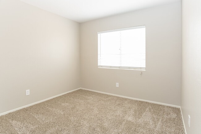 Building Photo - 4617 Rachel Ann