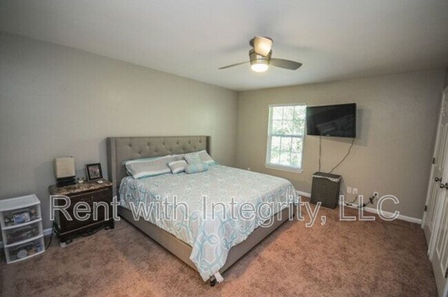 Building Photo - 4258 Augustus Oak Ct