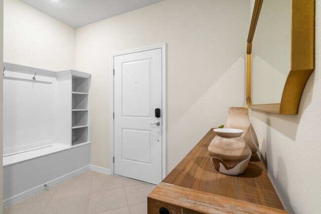 Building Photo - 1260 Blue Paradise Wy